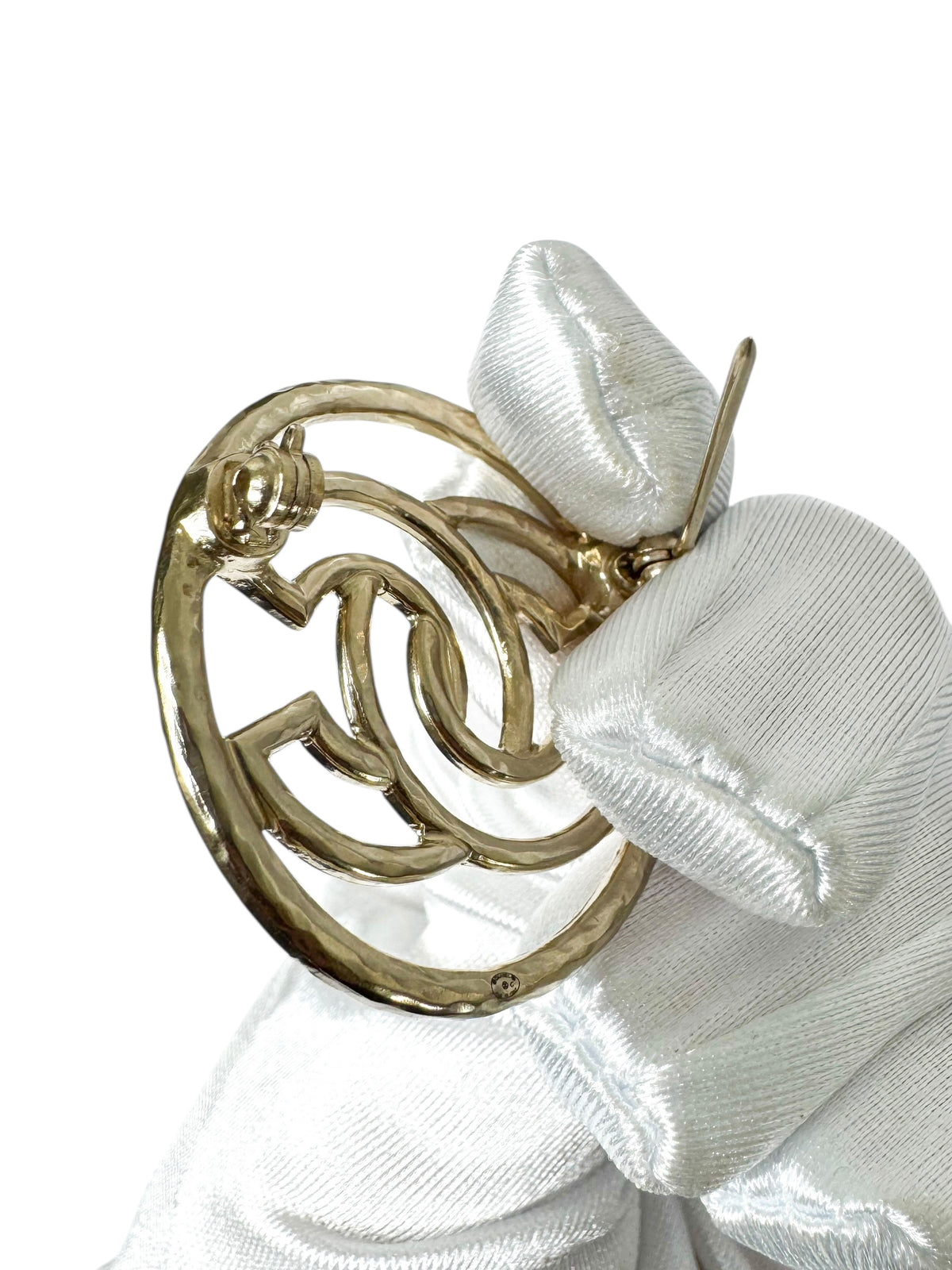 Chanel CC Gold Brooch