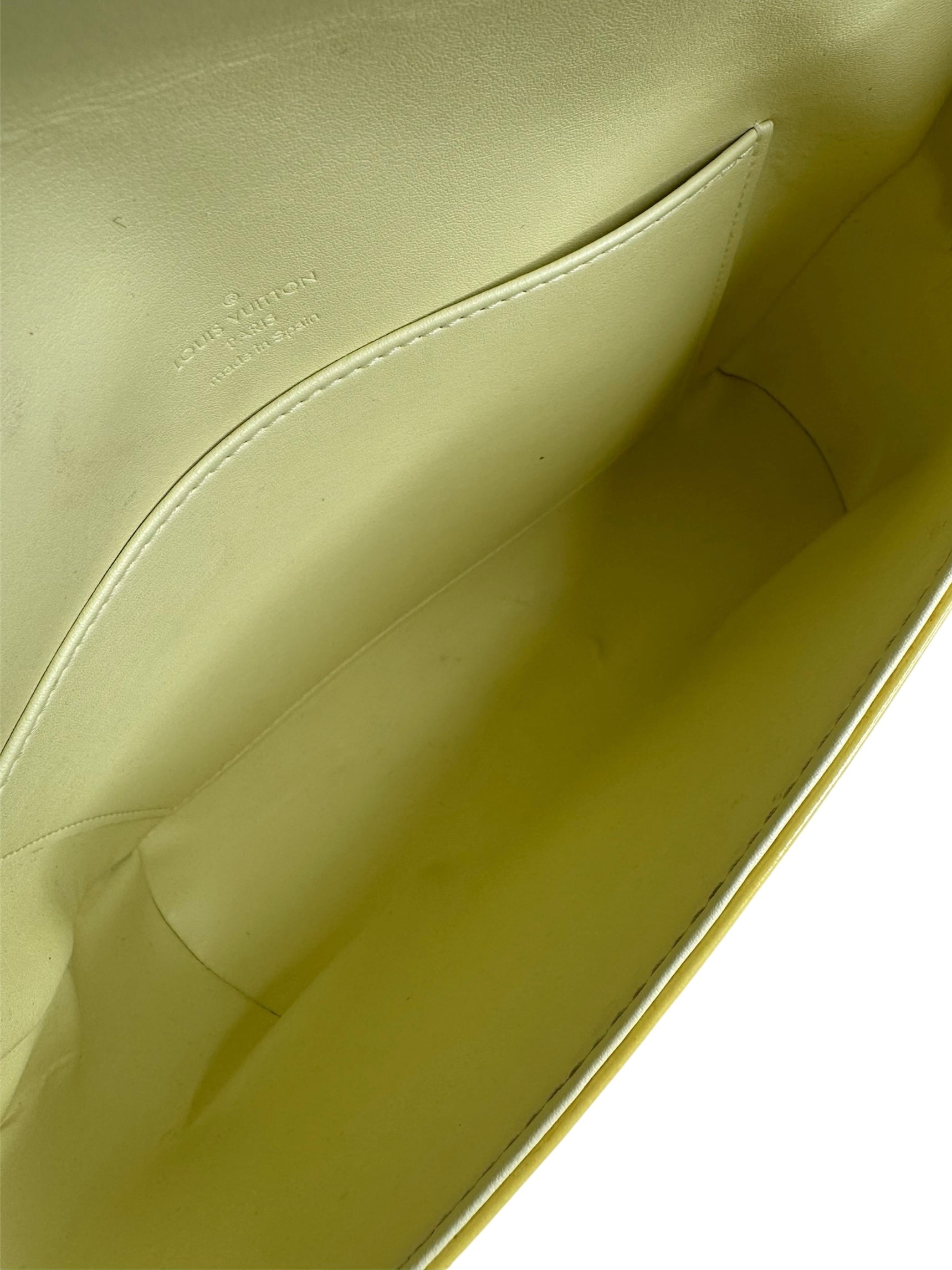 Louis Vuitton Vernis Monogram Thompson Street Shoulder Bag